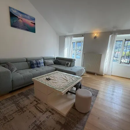 Apartment Seafront